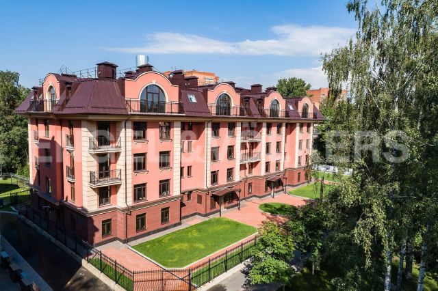 Rich'Art Club – малоэтажный клубный дом в окружении зелени