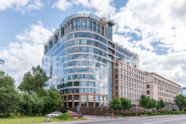 «Новая звезда» – Клубный дом у Каменного острова