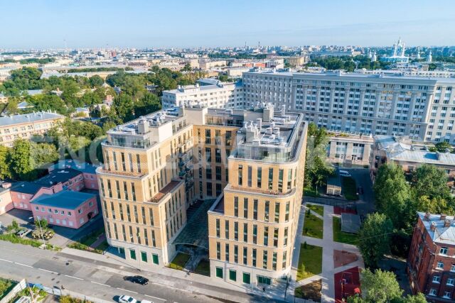 «Монополист» – готовый дом бизнес-класса в центре Петербурга