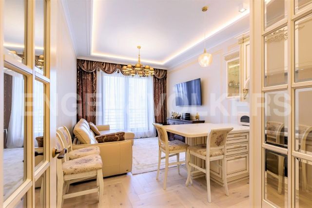 Крестовский De Luxe – Ваш абсолютный комфорт в доме на набережной