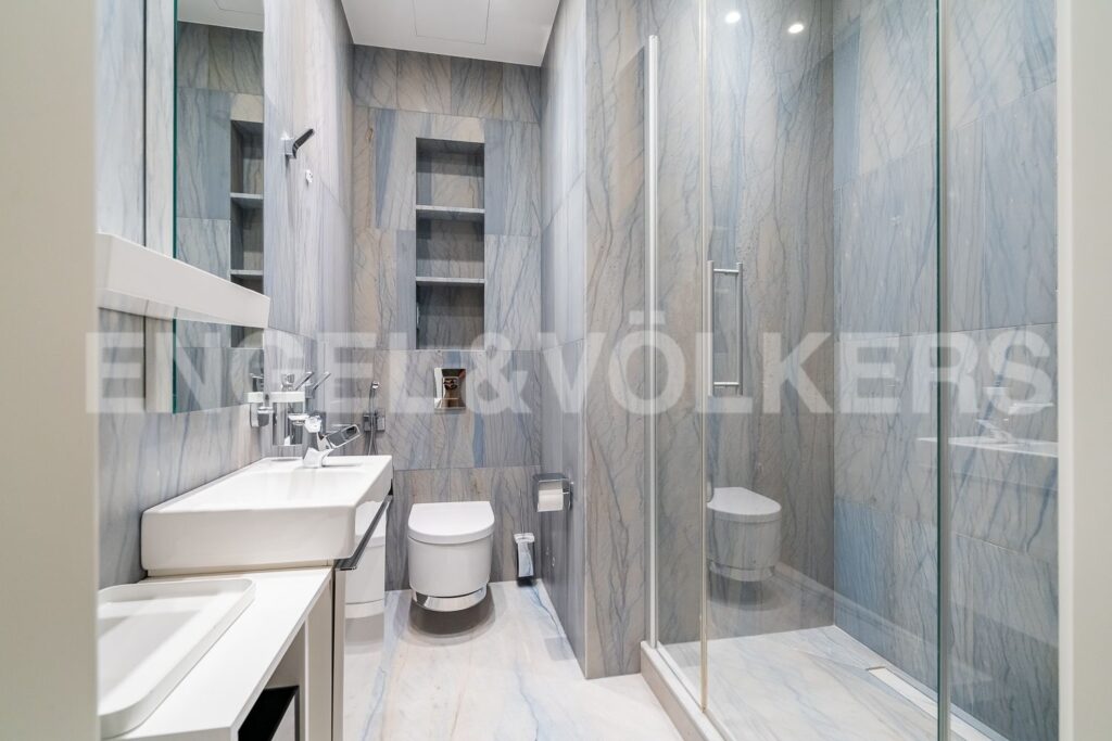 Каменноостровский пр., 62 13_гостевой санузел
