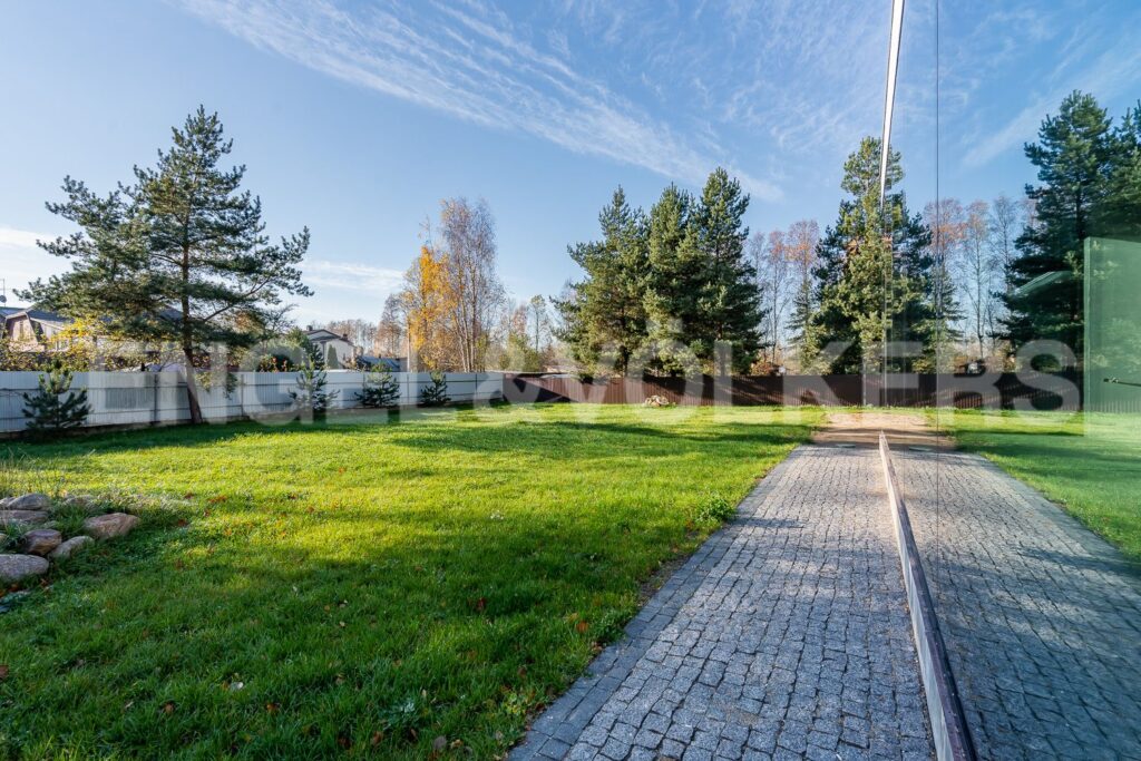 3-й Озерковский пер., д. 6, с. 1 Участок