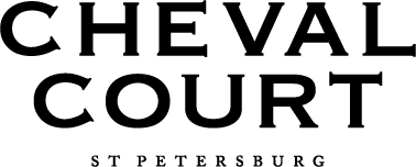 Логотип CHEVAL COURT – камерная роскошь эпохи русского возрождения